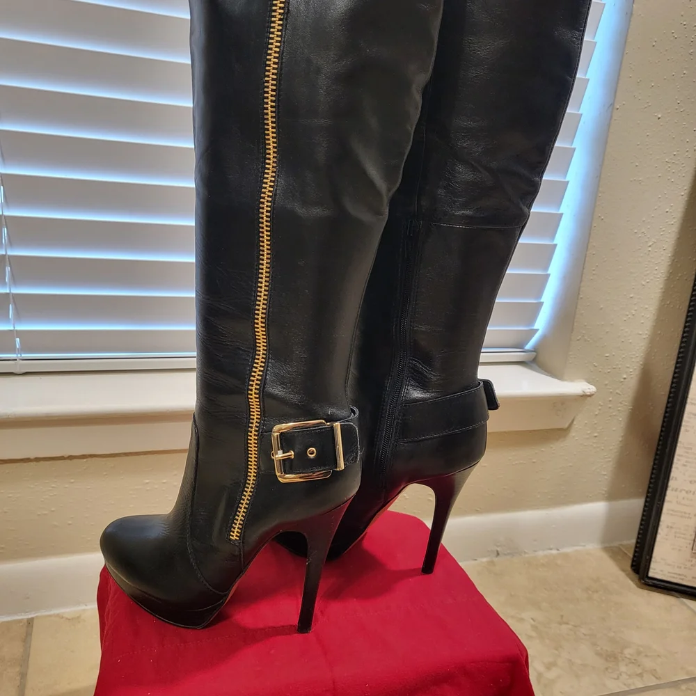 Aldo Knee High Stiletto Leather Boots - Picture 8 of 15